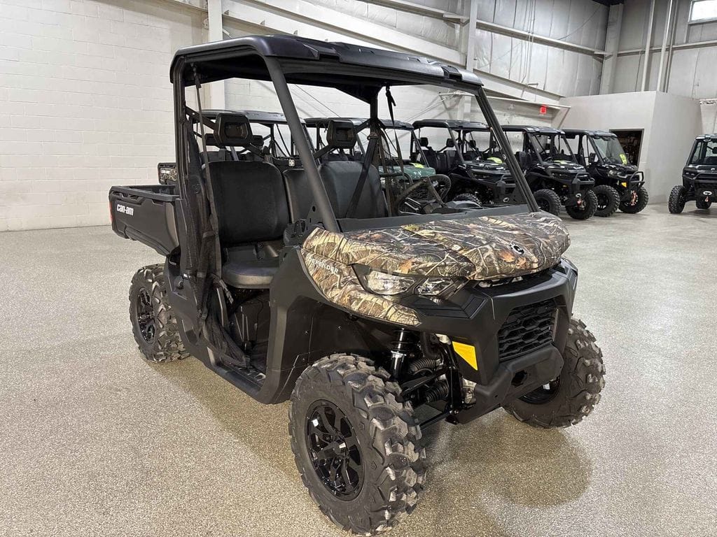 Main image Can-Am Defender DPS HD9