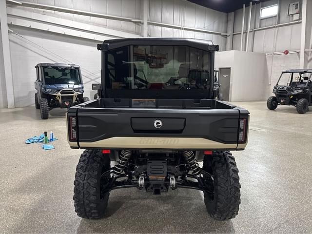 Image of Can-Am Defender Limited HD11 equipment image 3