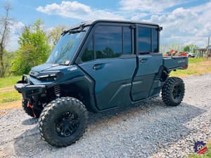 2026 Can-Am Defender Limited HD11 Image