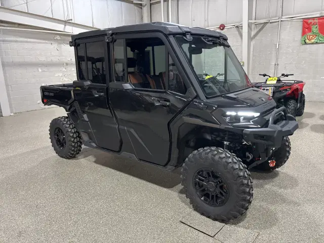 Image of Can-Am Defender MAX Lone Star HD11 equipment image 4