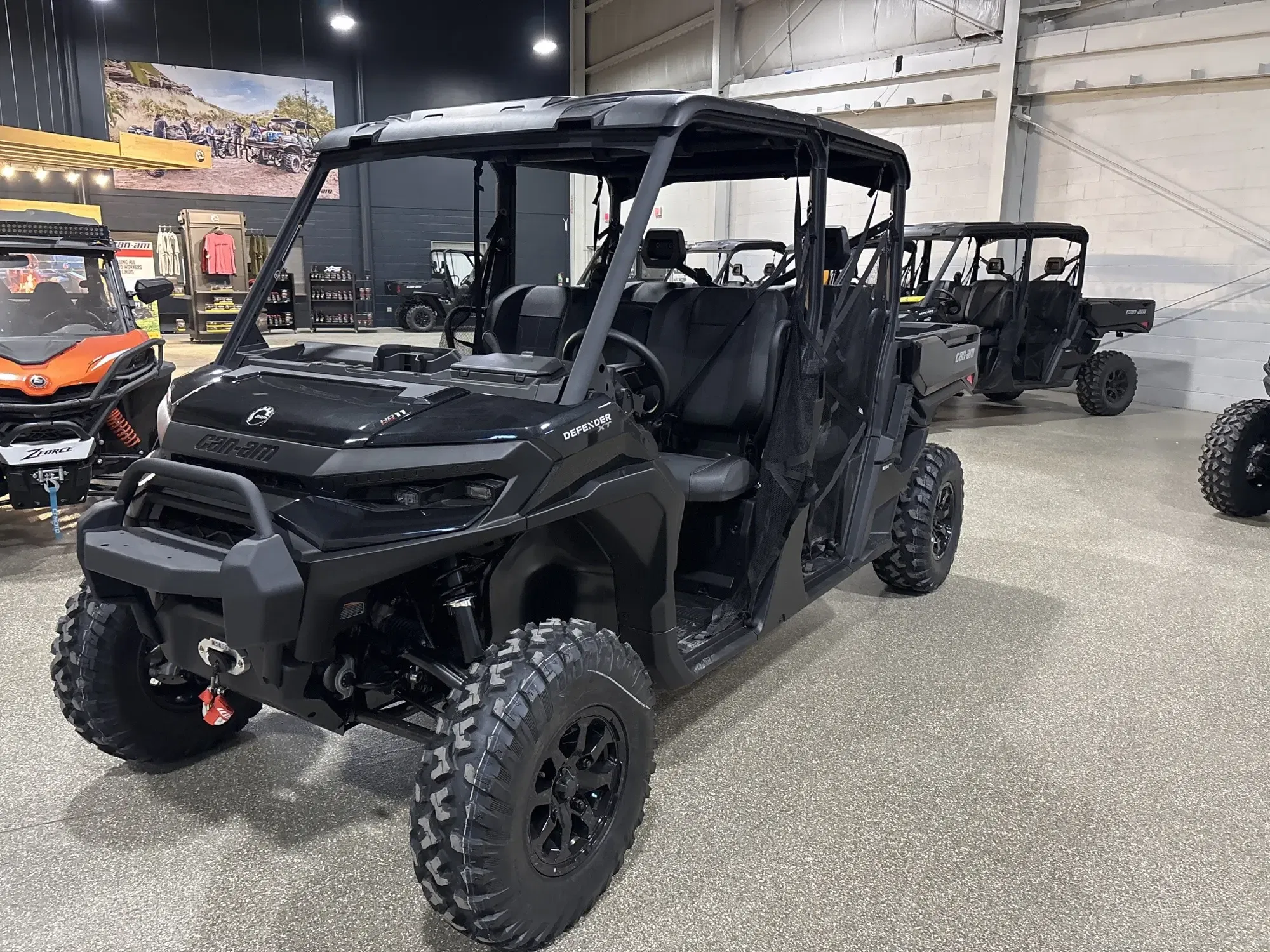 Main image Can-Am Defender MAX XT HD11