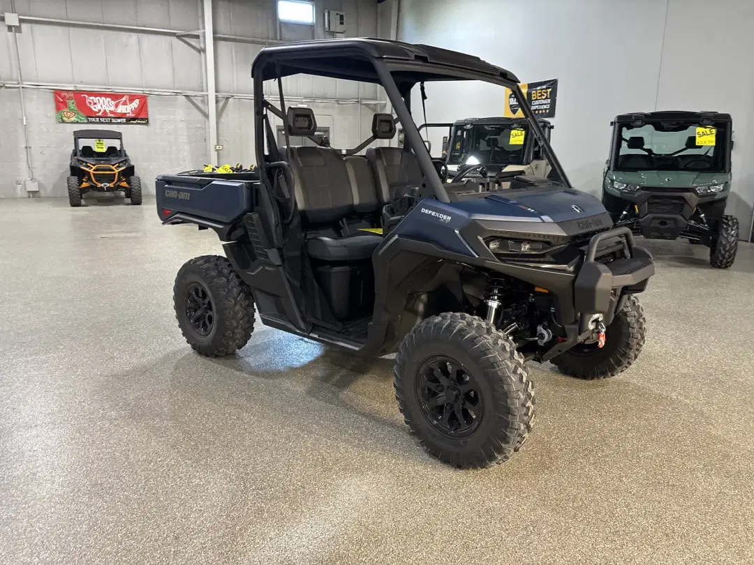 Image of Can-Am Defender XT HD11 Primary image