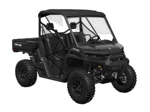 2026 Can-Am Defender XT HD11 Image