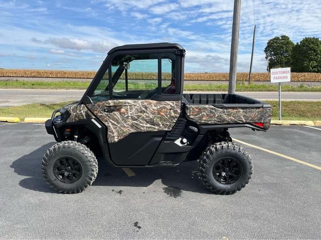 Image of Can-Am Defender XT HD11 equipment image 4