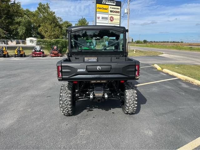Image of Can-Am Defender XT HD11 equipment image 2