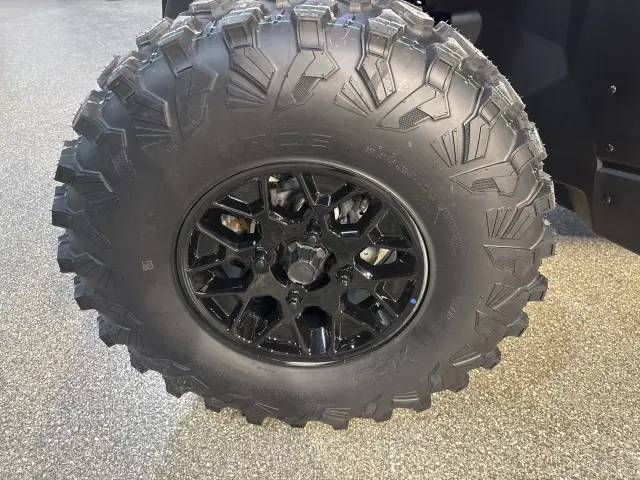 Image of Can-Am Maverick X3 MAX DS Turbo equipment image 2