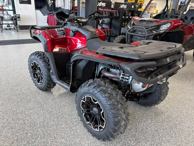 Image of Can-Am Outlander 850 XT equipment image 2