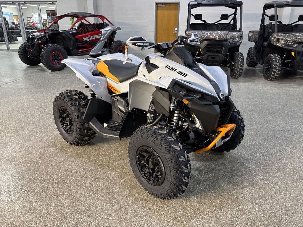 Image of Can-Am Renegade X xc 1000R Image 1