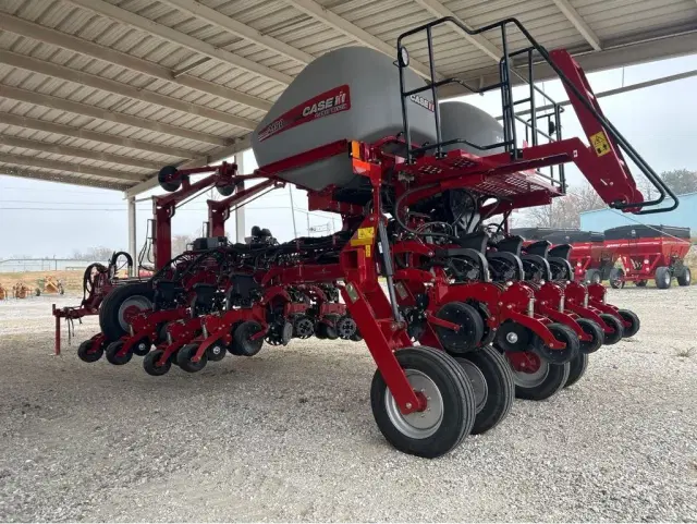 Image of Case IH 2150 equipment image 4