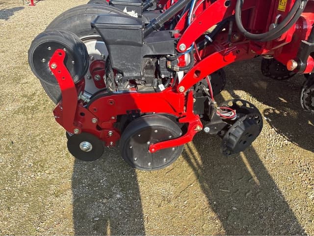 Image of Case IH 2150 equipment image 4