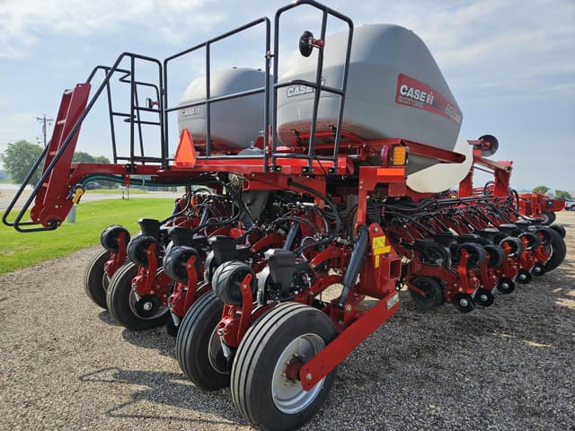 Image of Case IH 2150 equipment image 2