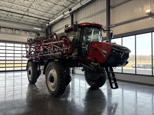 Image of Case IH Patriot 4350 equipment image 1