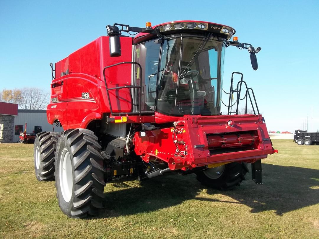 Image of Case IH 8260 Image 1
