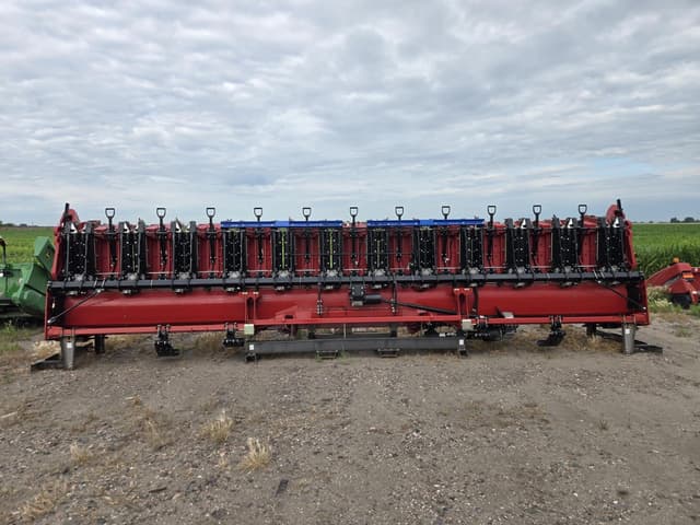 Image of Case IH C512 equipment image 4