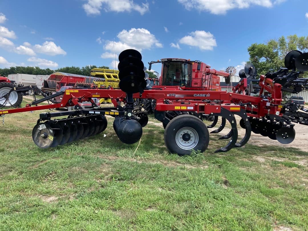 Image of Case IH Ecolo-Tiger 875 Image 0