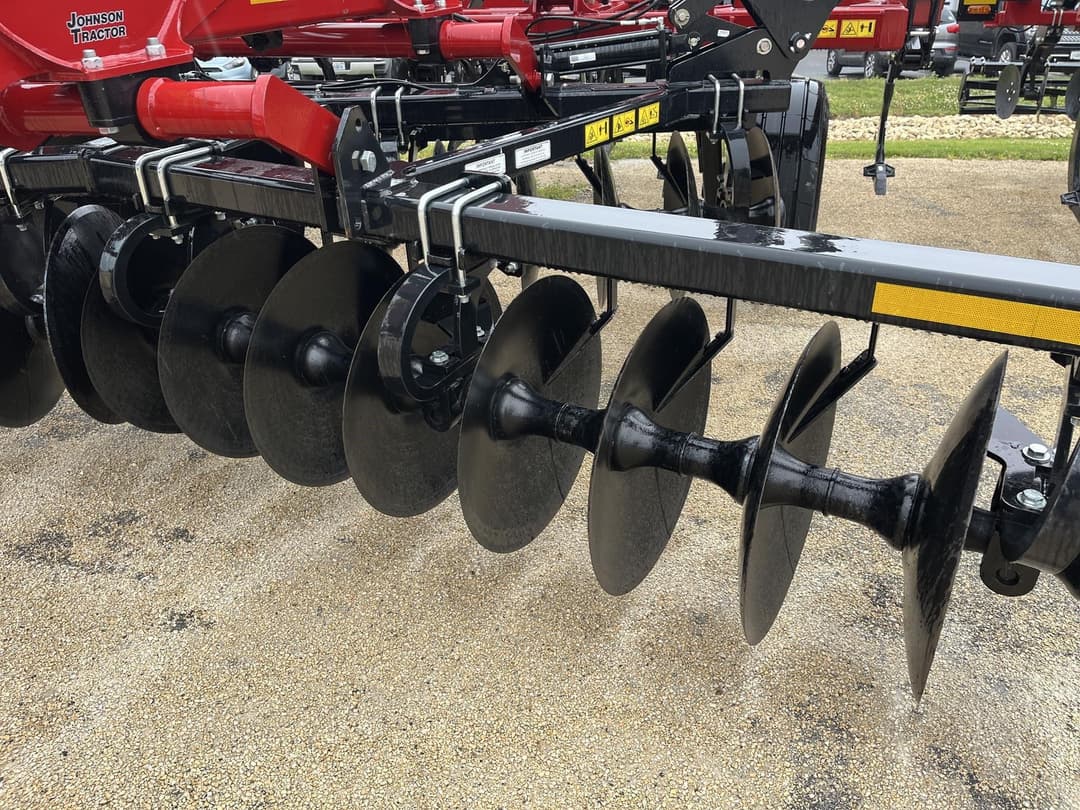 Image of Case IH Ecolo-Tiger 875 Image 1