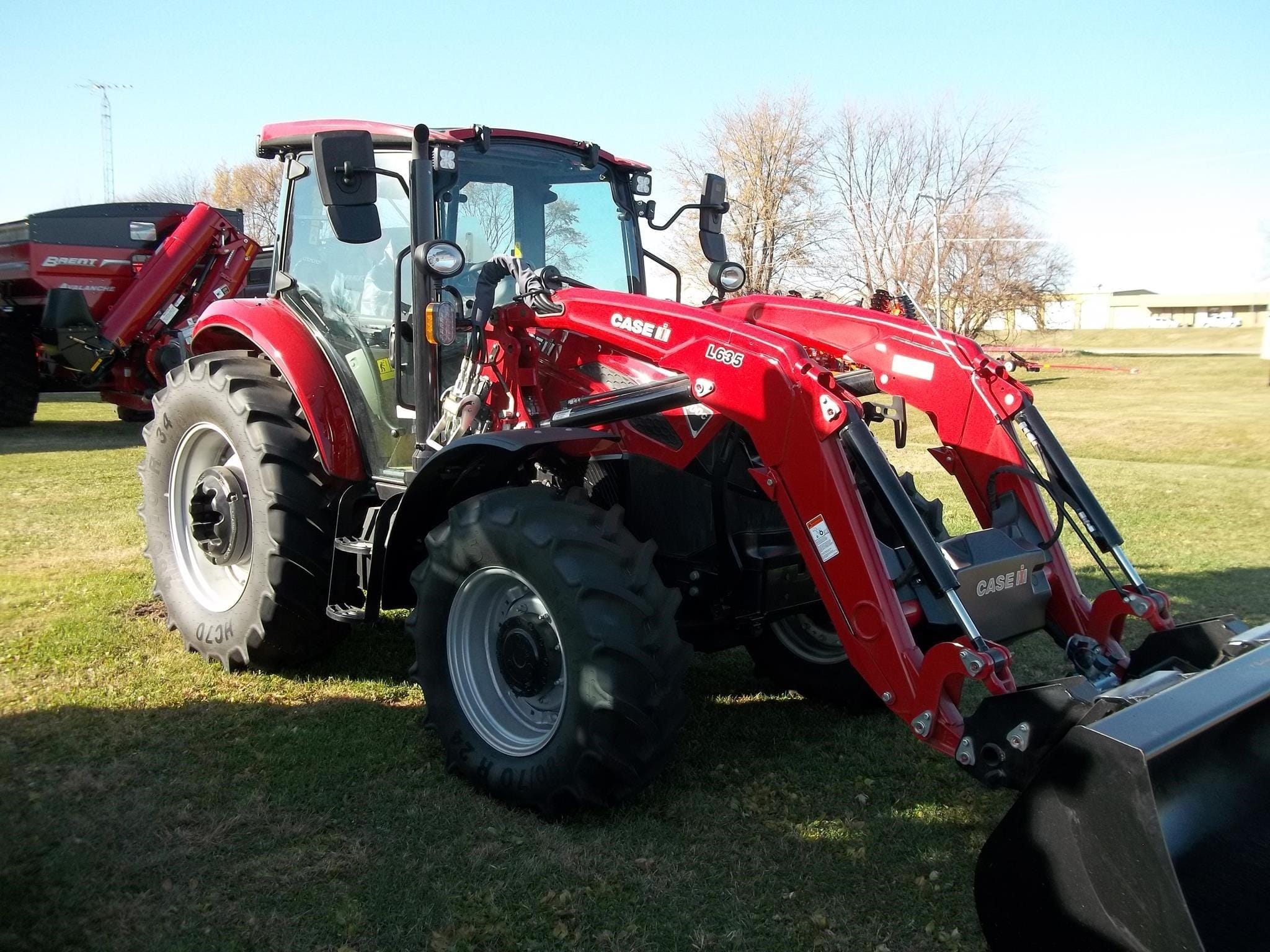 Main image Case IH Farmall 100C
