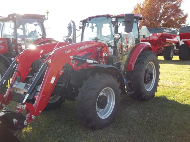 Image of Case IH Farmall 100C equipment image 2