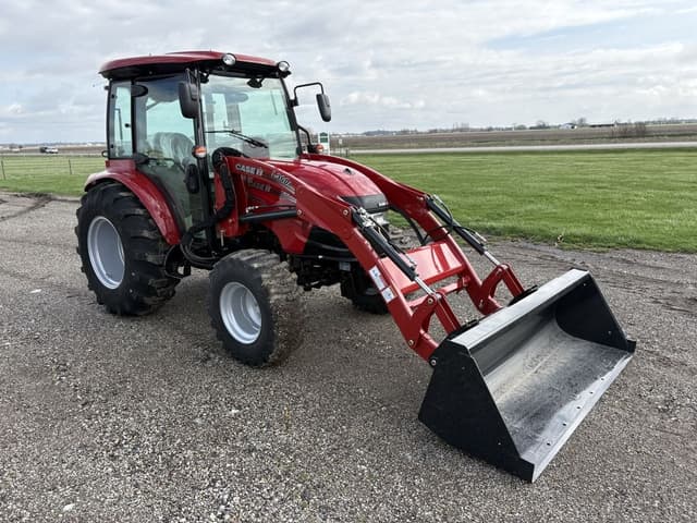 Image of Case IH Farmall 55C equipment image 3