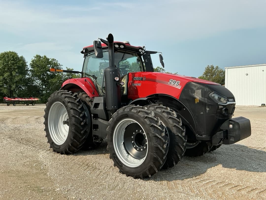 Image of Case IH Magnum 295 Primary image