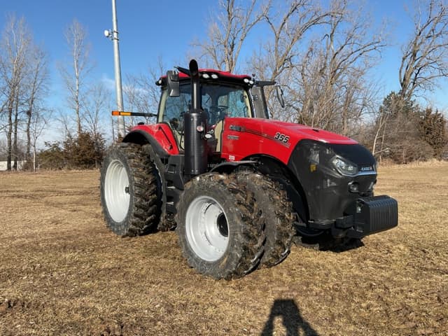 Image of Case IH Magnum 355 equipment image 2