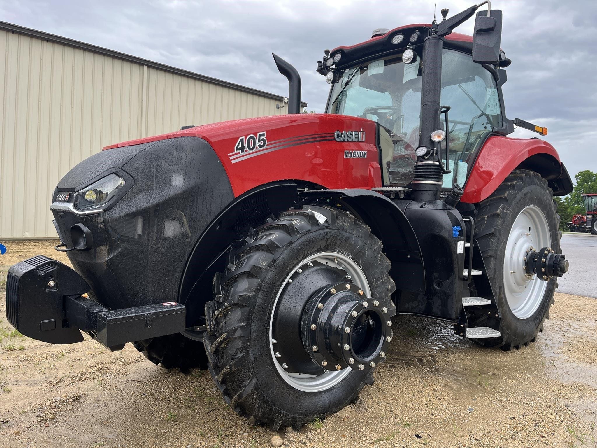 2026 Case IH Magnum 405 Equipment Image0