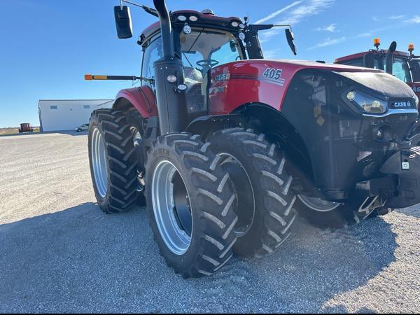 Image of Case IH Magnum 405 equipment image 1