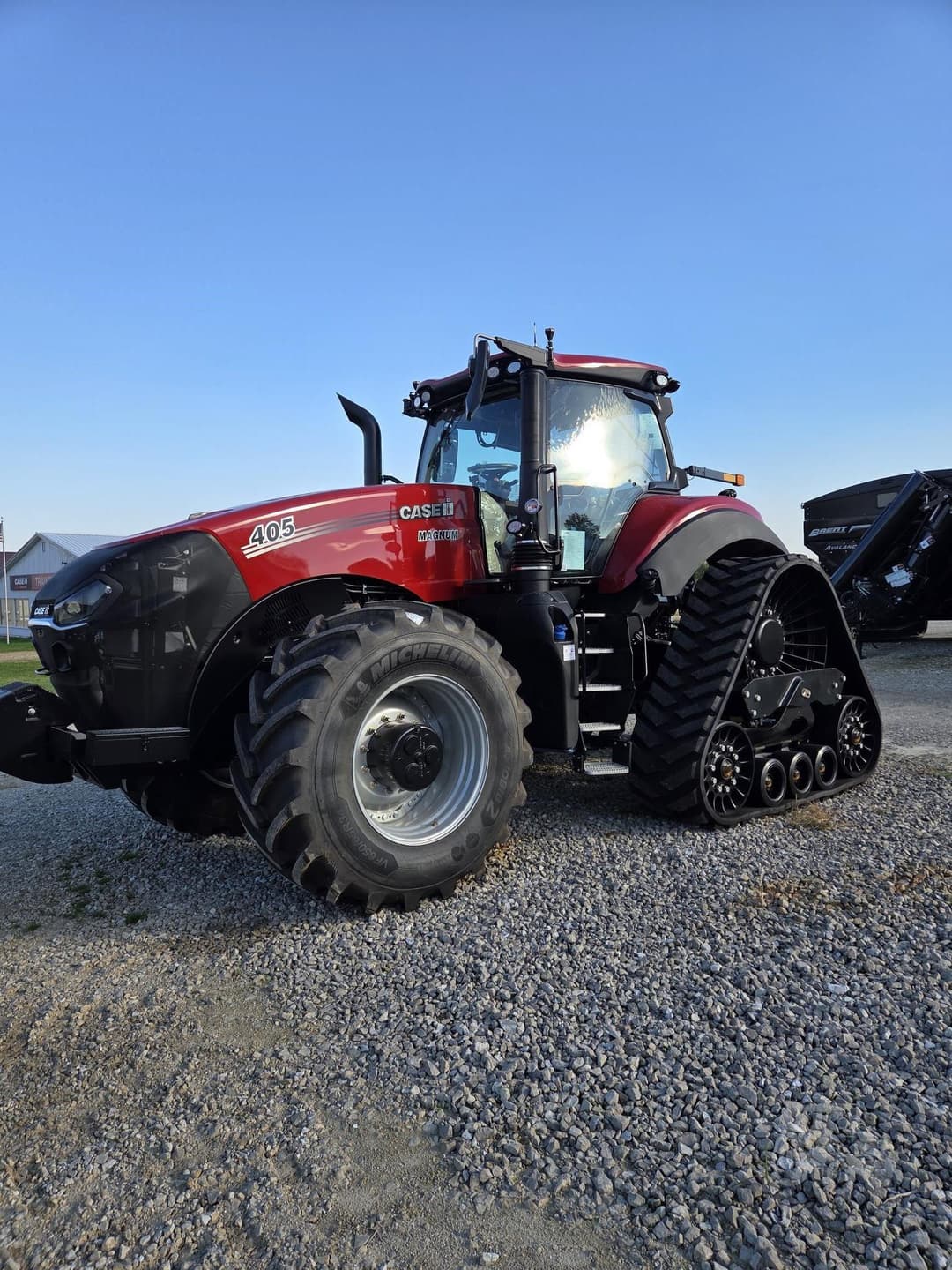 Image of Case IH Magnum 405 Rowtrac Primary image