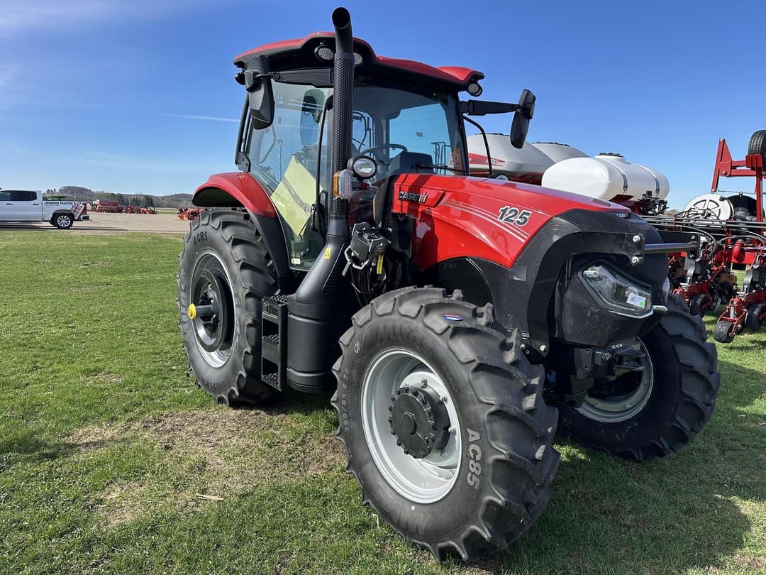 Image of Case IH Maxxum 125 Image 1