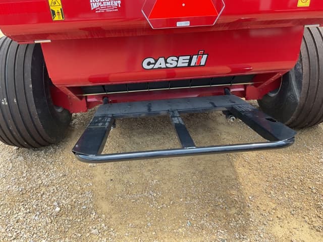 Image of Case IH RB566 equipment image 4