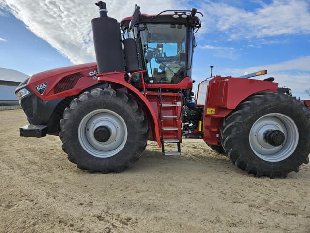 Image of Case IH Steiger 555 equipment image 3