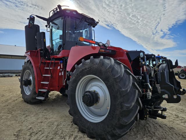Image of Case IH Steiger 555 equipment image 3