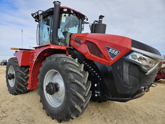 Image of Case IH Steiger 555 equipment image 2