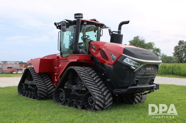 Image of Case IH Steiger 715 Quadtrac equipment image 1