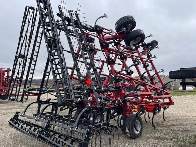 Image of Case IH Tigermate 255 equipment image 2