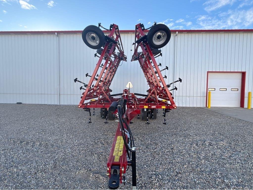 Image of Case IH Tigermate 255 Image 1