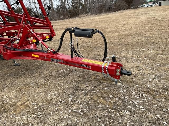 Image of Case IH Tigermate 255 equipment image 3