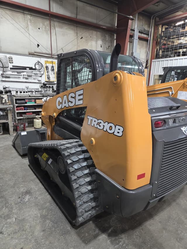 Image of Case TR310B equipment image 2