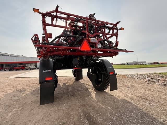 Image of Case IH Patriot 4350 equipment image 4