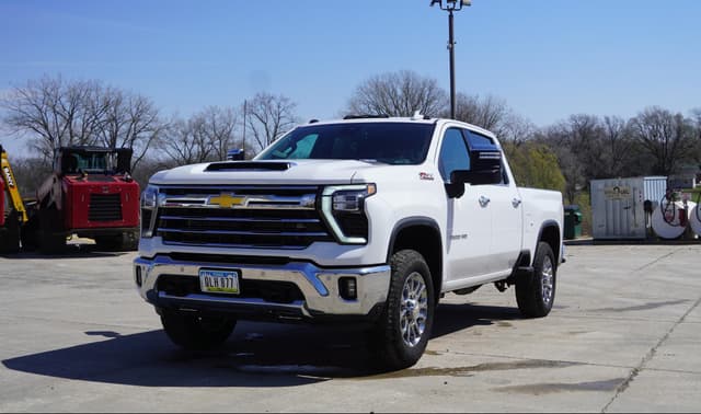 Image of Chevrolet 2500HD equipment image 1