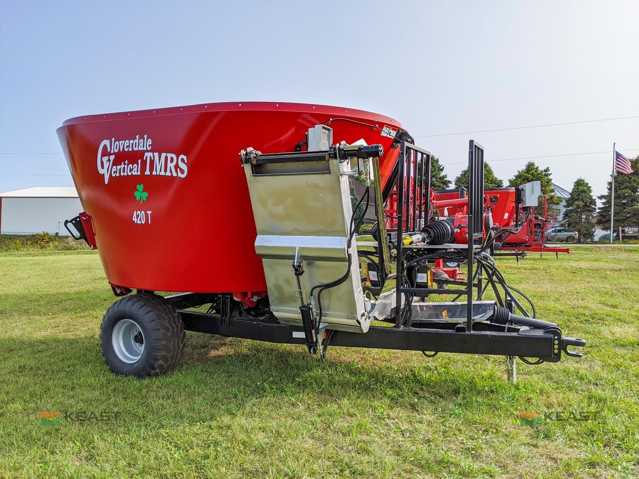 2026 Cloverdale 420T Equipment Image0