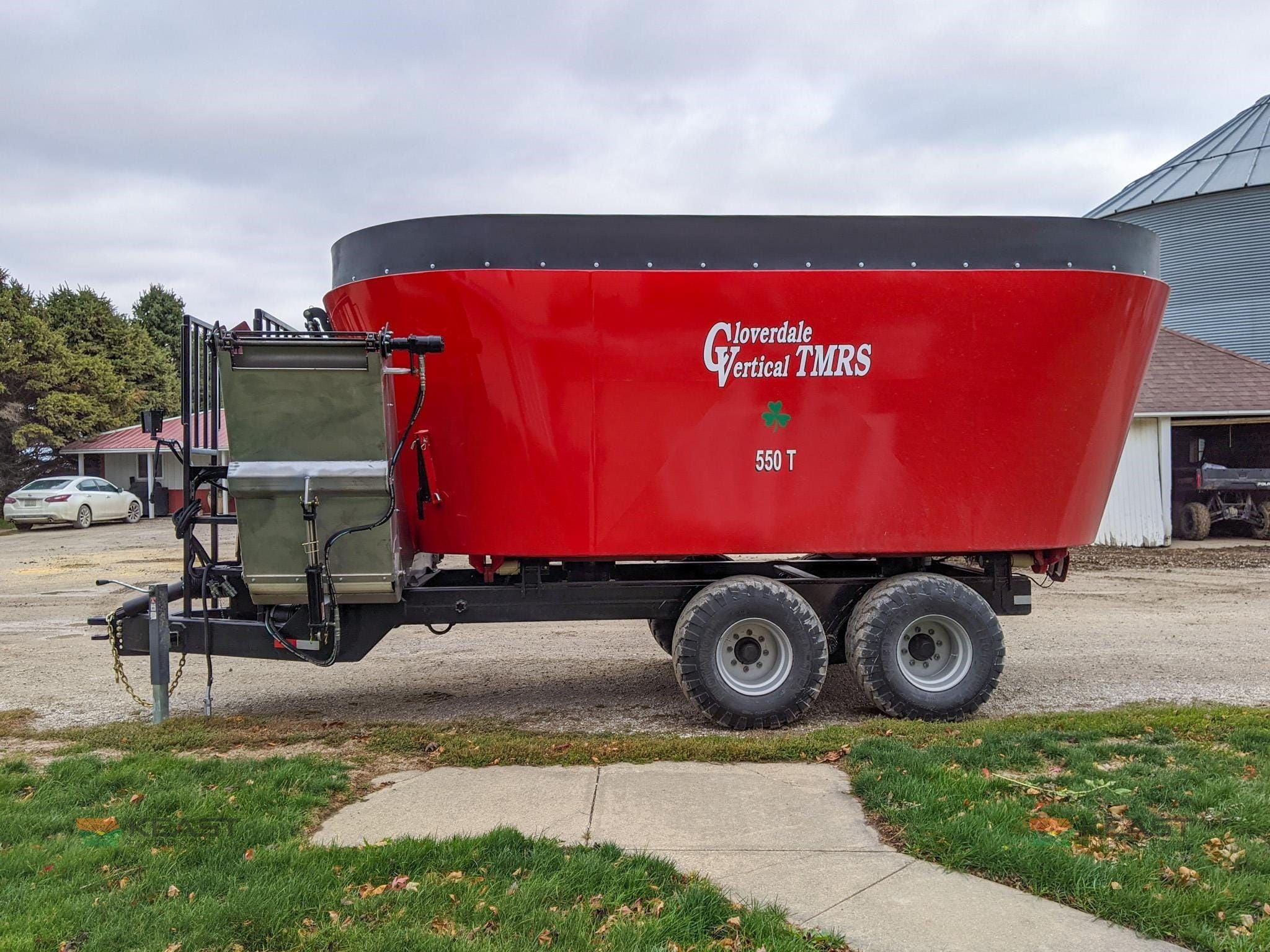 2026 Cloverdale 550T Equipment Image0