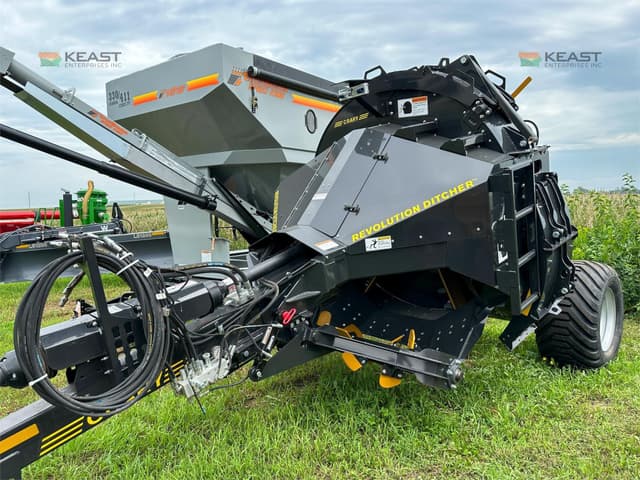 Image of Crary Revolution Ditcher equipment image 1