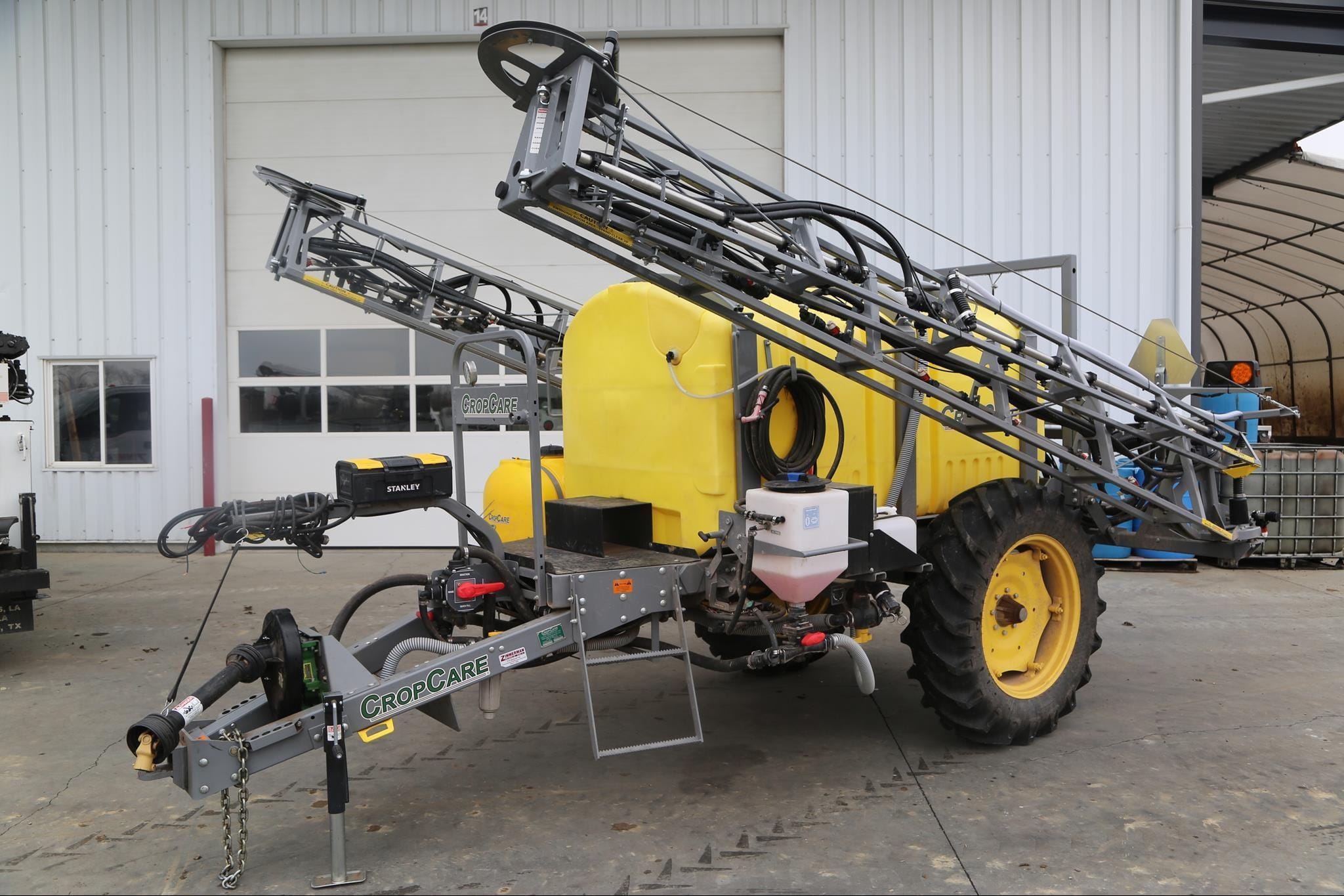 2026 Crop Care AGX750 Equipment Image0