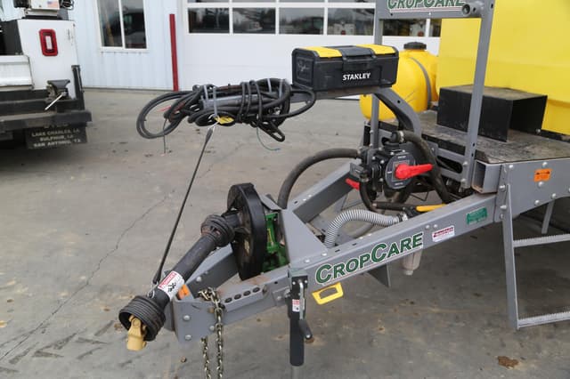 Image of Crop Care AGX750 equipment image 1