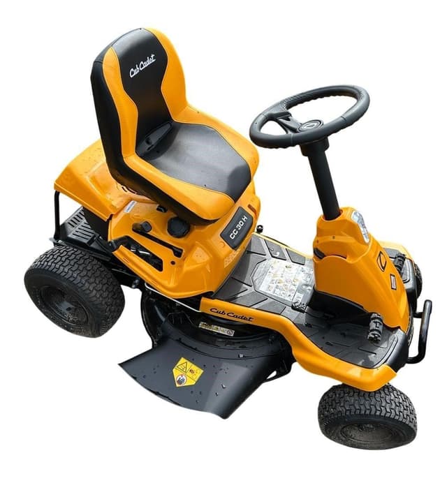 Image of Cub Cadet CC30H equipment image 2
