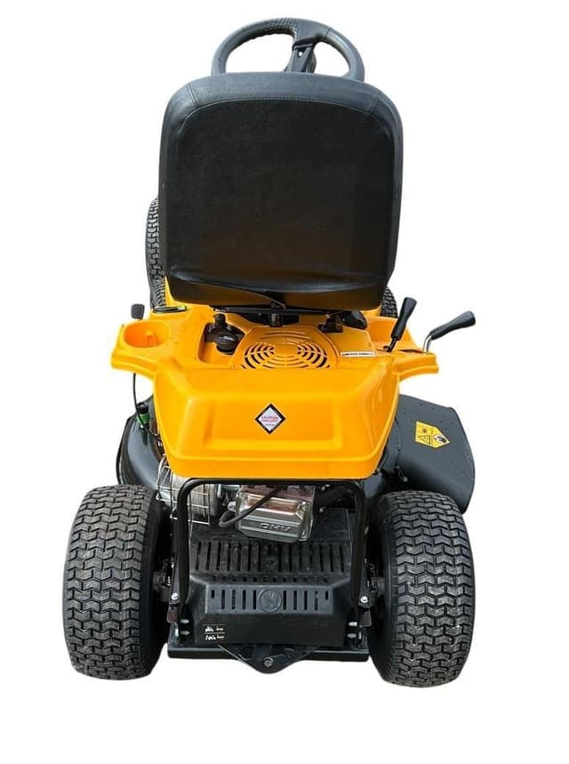 Image of Cub Cadet CC30H equipment image 3