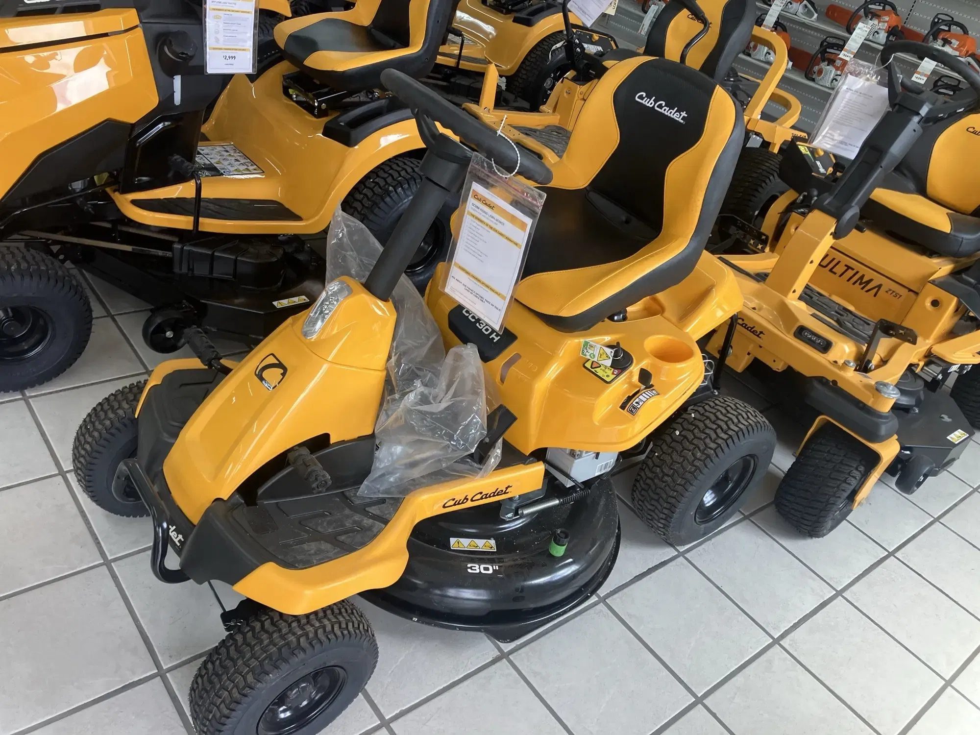 2026 Cub Cadet CC30H Equipment Image0
