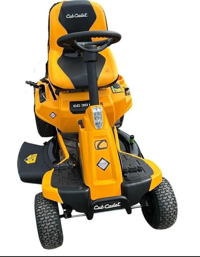 Image of Cub Cadet CC30H equipment image 4