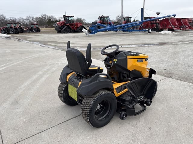 Image of Cub Cadet XT2 GX54D equipment image 2